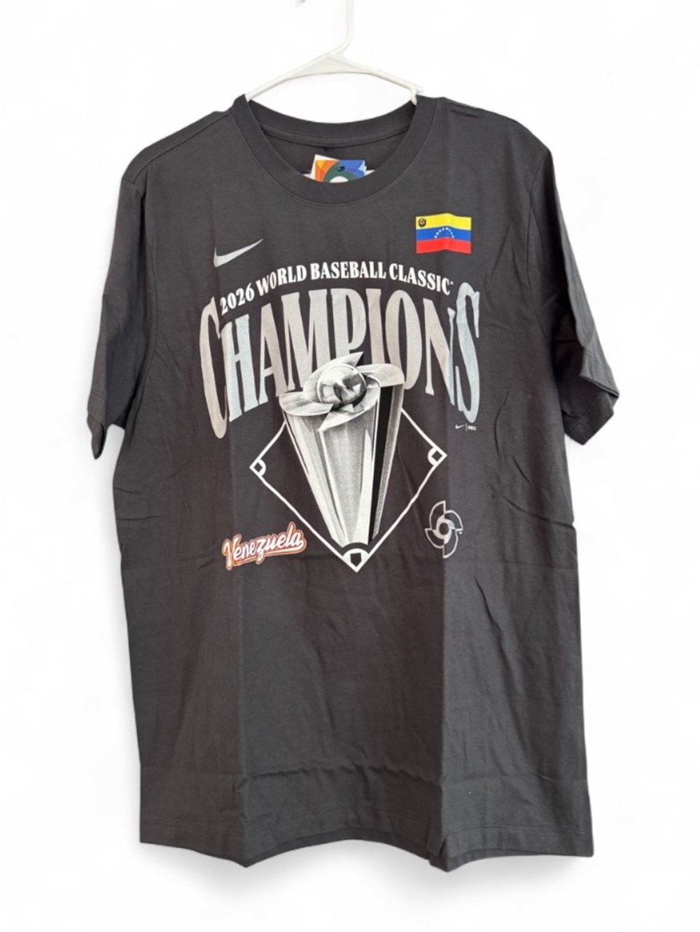 NWT Rare Original Nike 26 World Baseball Classic Champions Locker Room Tee Large